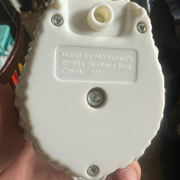 Bluebird Vintage 1993 McDonalds Mighty Max Yeti Abominable Snowman Playset - Picture 3 of 6